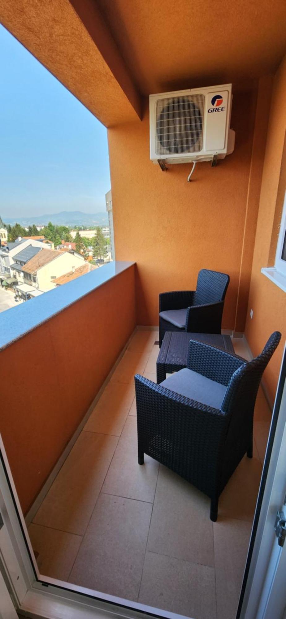 Brand New Two Bedroom And One Living Room Apartment In A Great Location! ซาราเยโว ภายนอก รูปภาพ